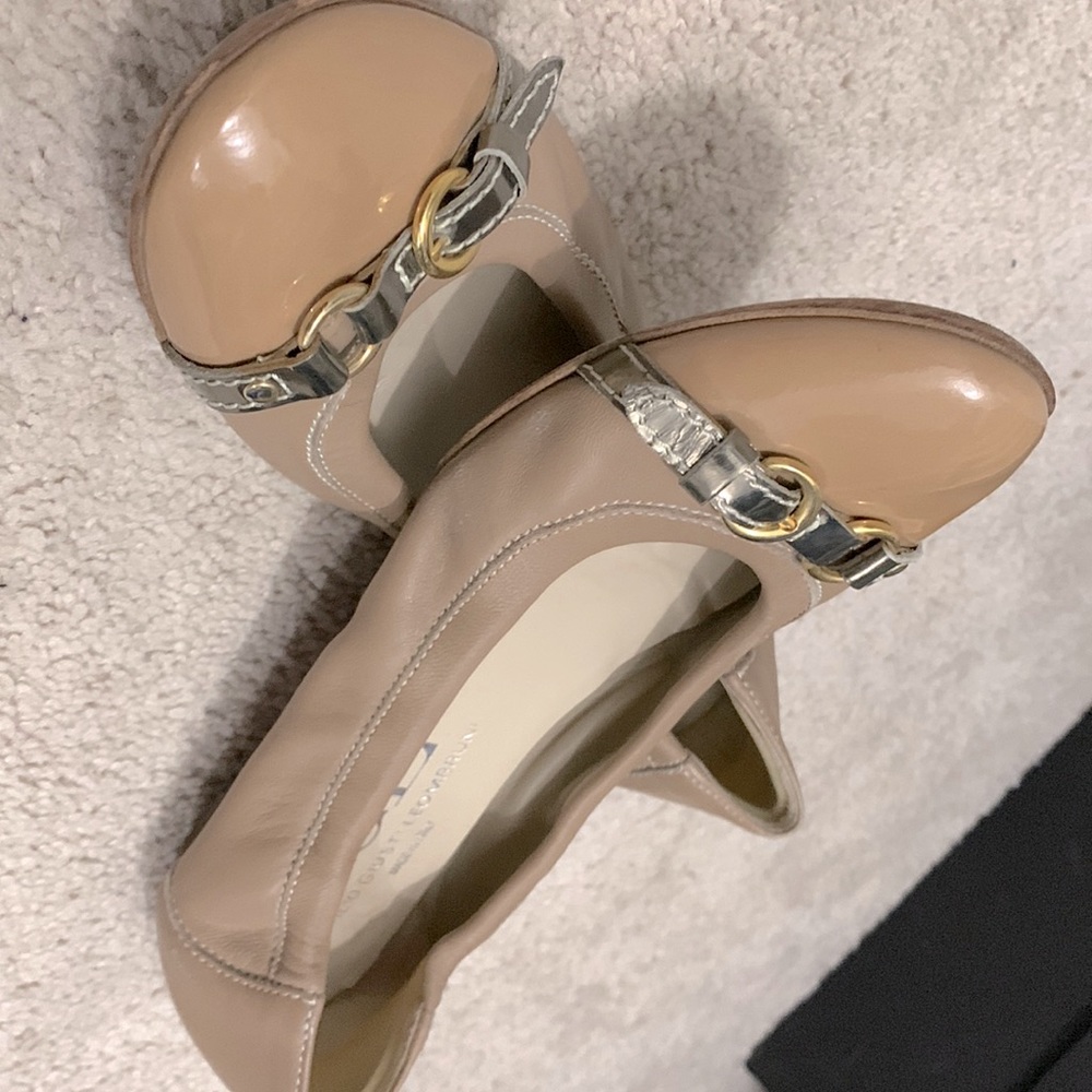 Attilio Giusti Leombruni Tan Patent Leather Flats